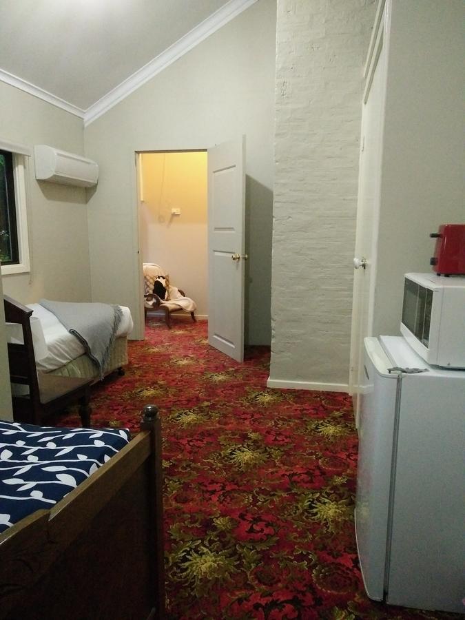 Hotel Ithaca 1896 Manor à Busselton Extérieur photo