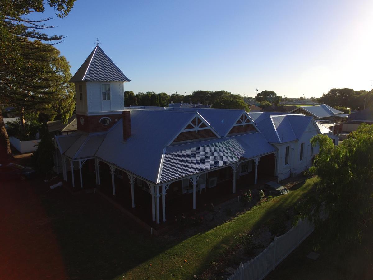 Hotel Ithaca 1896 Manor à Busselton Extérieur photo