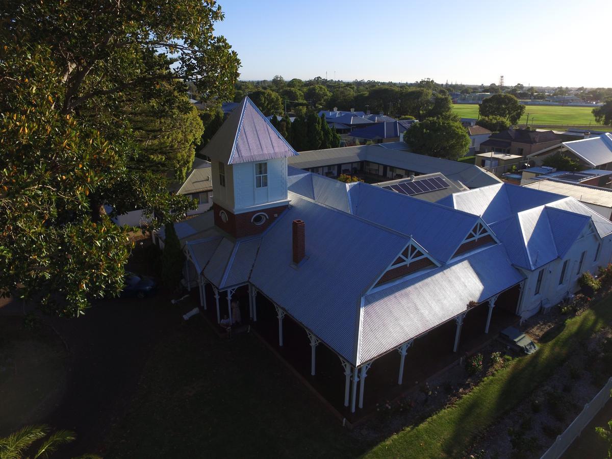 Hotel Ithaca 1896 Manor à Busselton Extérieur photo