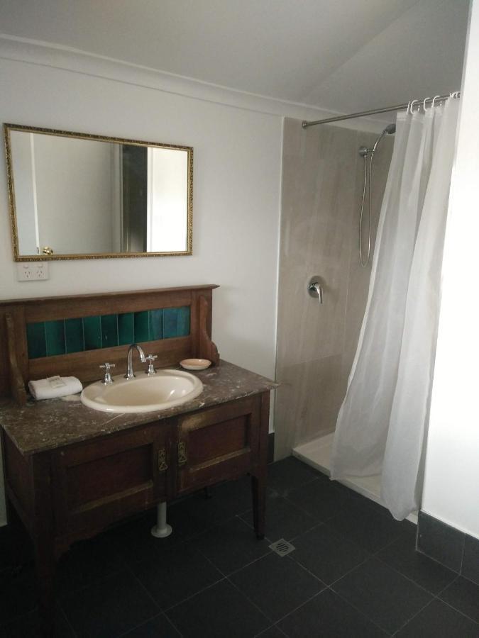 Hotel Ithaca 1896 Manor à Busselton Extérieur photo